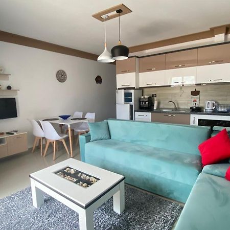 Guest'S Apartament โปกราเดซ ภายนอก รูปภาพ
