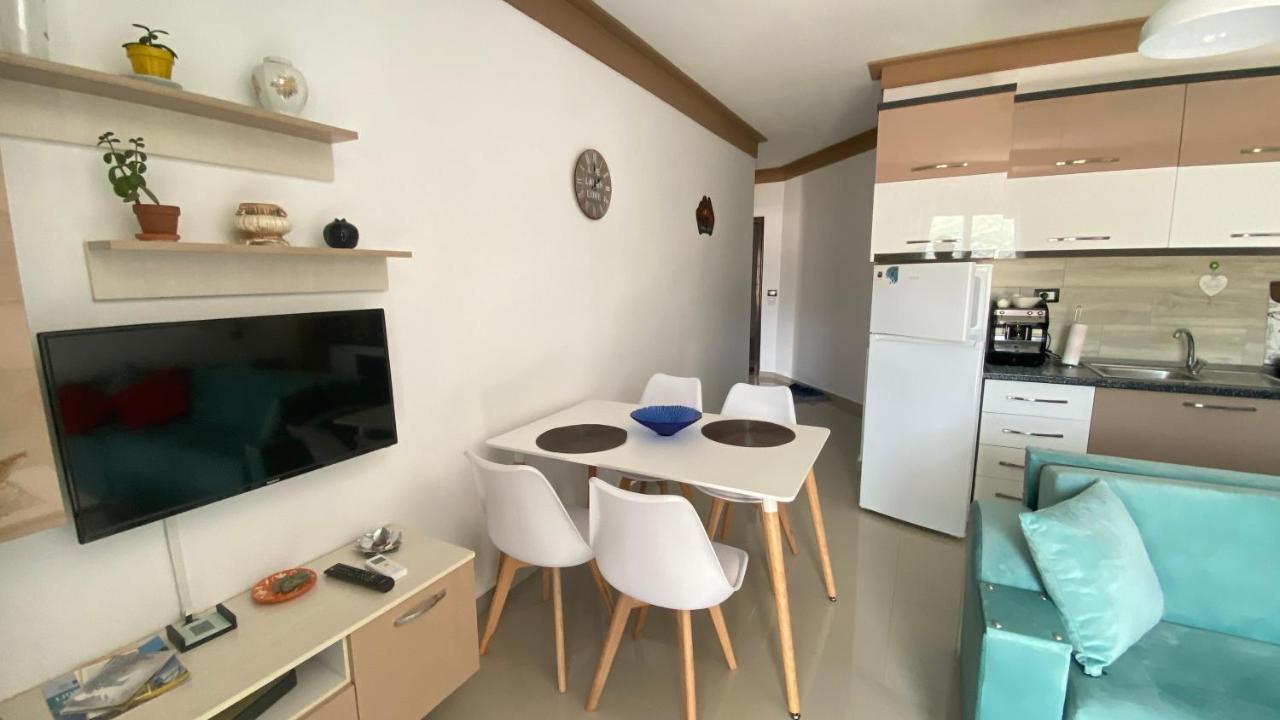 Guest'S Apartament โปกราเดซ ภายนอก รูปภาพ