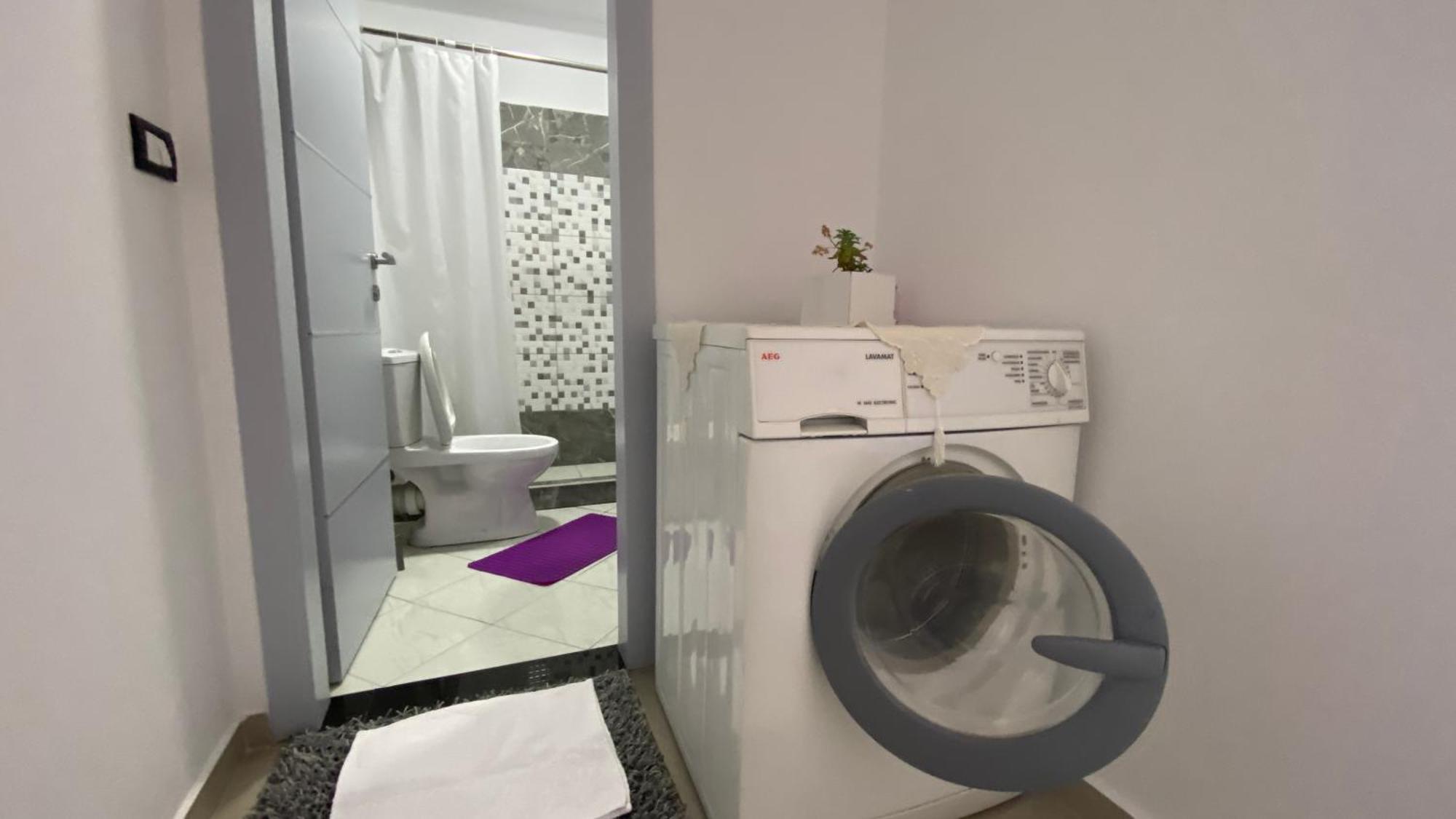 Guest'S Apartament โปกราเดซ ภายนอก รูปภาพ